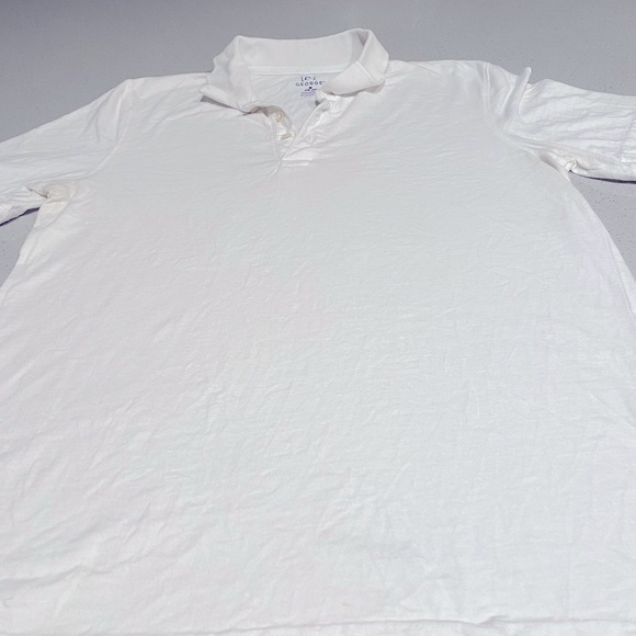 Women’s white  pullover shirt. - Picture 1 of 2